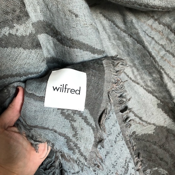 NWT ARITZIA WILFRED Blanket scarf, SZ OS - Picture 2 of 3